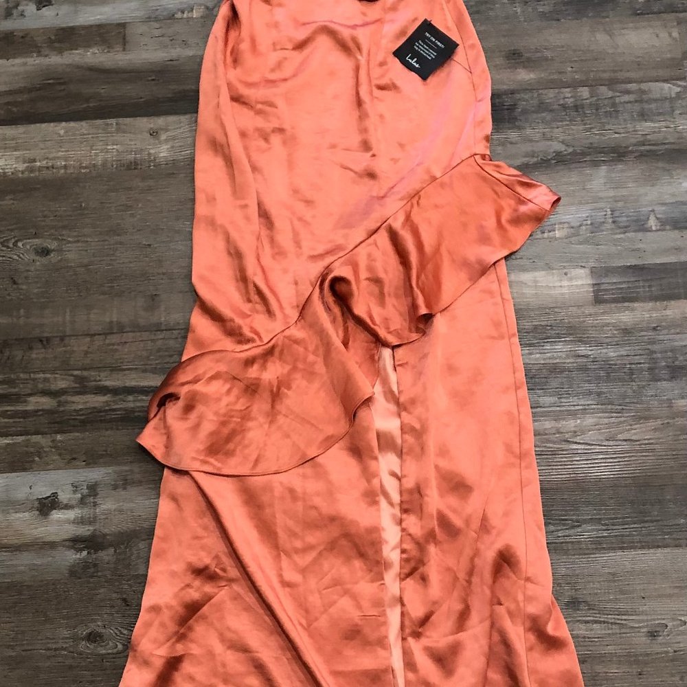 Lulus Coral Pink Size Medium Long Length Dress New with Tags - Picture 2 of 5